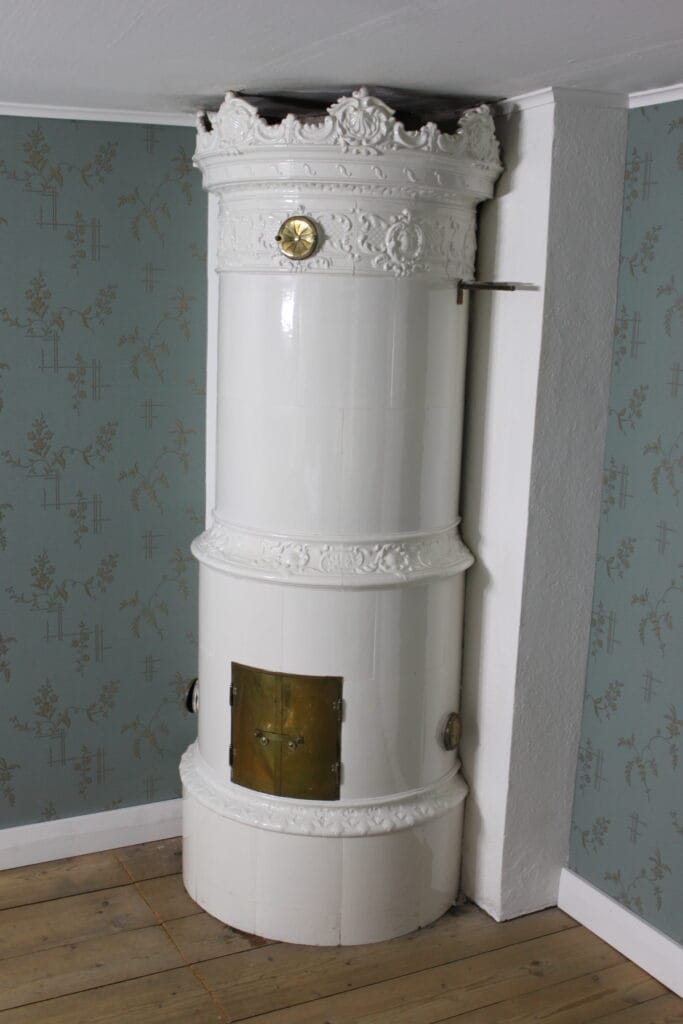 Kakelugn omsatt fogad och klar